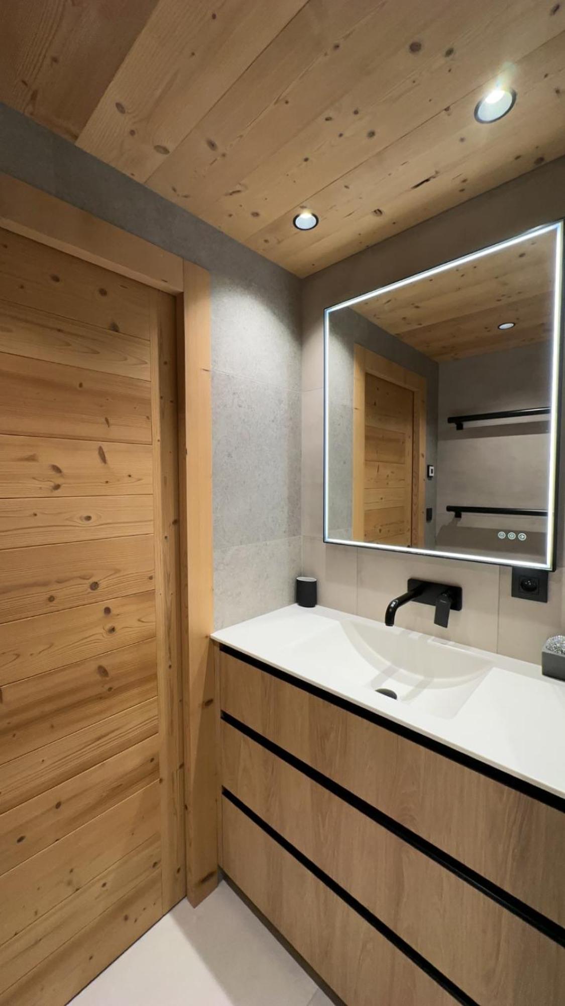 Luxueux Appartement T4 - Lac 5 Min - Parkings Privatifs - Vue Lac Et Montagne Annecy Dış mekan fotoğraf